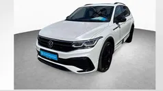 Oryxweiß perlmutteffekt Gebraucht 2024 VW Tiguan Allspace R-line SUV | 45.990 € (Fairer Preis)