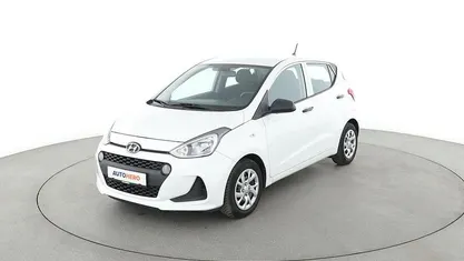 Gebraucht Hyundai i10 Select 67 PS (49 kW) 2019 Weiß Kleinwagen
