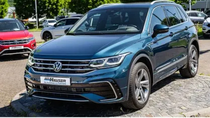 Gebraucht VW Tiguan R-line 190 PS (139 kW) 2023 Blau SUV
