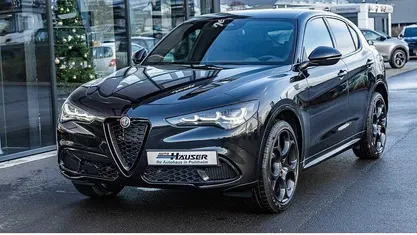 Neu Alfa Romeo Stelvio Premium 280 PS (205 kW) 2025 Schwarz (nero vulcano) SUV