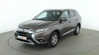 Gebraucht Mitsubishi Outlander Diamant Edition 150 PS (110 kW) 2019 Braun SUV