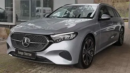 Gebraucht Mercedes E300 Avantgarde 204 PS (150 kW) 2024 Kombi