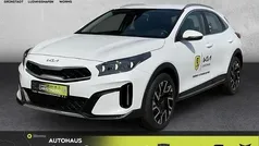 Deluxe white m Gebraucht 2025 Kia XCeed Spirit SUV | 31.490 € (Fairer Preis)