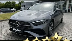 Grau Gebraucht 2023 Mercedes A200 AMG Limousine | 33.490 € (Fairer Preis)