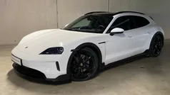 Weiß Gebraucht 2022 Porsche Taycan Cross Turismo Limousine | 108.490 € (Guter Preis)