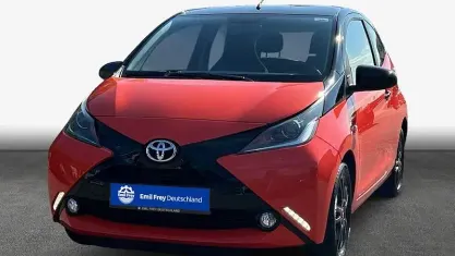 Gebraucht Toyota Aygo X-cite 69 PS (50 kW) 2014 Orange Kleinwagen