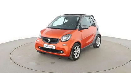 Gebraucht Smart ForTwo Cabrio Basis 90 PS (66 kW) 2018 Grau Cabrio