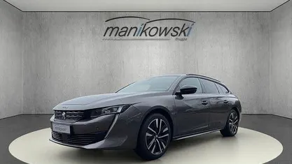 Grau Gebraucht 2023 Peugeot 508 SW Allure Kombi | 21.912 € (Guter Preis)