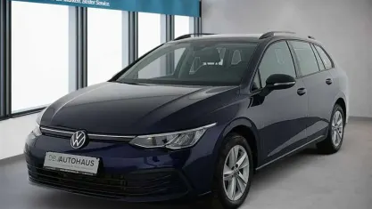 Gebraucht VW Golf VIII Life 116 PS (85 kW) 2023 Blau Kombi
