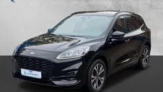 Obsidianschwarz metallic Gebraucht 2021 Ford Kuga ST-Line X SUV | 25.900 € (Fairer Preis)