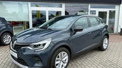 Blau Gebraucht 2024 Renault Captur Equilibre SUV | 19.280 € (Fairer Preis)