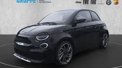 Gebraucht 2025 Abarth 500e Turismo Kleinwagen | 37.990 € (Fairer Preis)