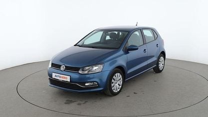 Używany VW Polo Comfortline 90 KM (66 kW) 2016 Niebieski Sedan/Limuzyna