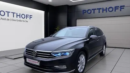 Gebraucht VW Passat Elegance 150 PS (110 kW) 2022 Kombi