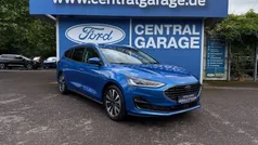 Blau Gebraucht 2024 Ford Focus Titanium Limousine | 27.450 € (Fairer Preis)
