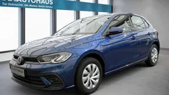 Blau Gebraucht 2023 VW Polo Life Kleinwagen | 18.360 € (Guter Preis)