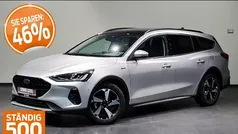 Silber, moondust silver metallic Gebraucht 2024 Ford Focus Active X Limousine | 24.990 € (Fairer Preis)