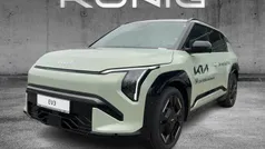 Grün Gebraucht 2024 Kia EV3 4 SUV | 43.689 € (Fairer Preis)