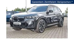Grau Gebraucht 2024 BMW iX3 M Sport SUV | 51.940 € (Fairer Preis)