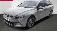Mondsteingrau Gebraucht 2021 VW Golf VIII Style Kombi | 24.990 € (Fairer Preis)