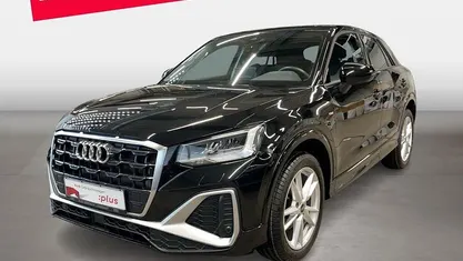 Gebraucht Audi Q2 S-Line 150 PS (110 kW) 2025 Mythosschwarz metallic SUV