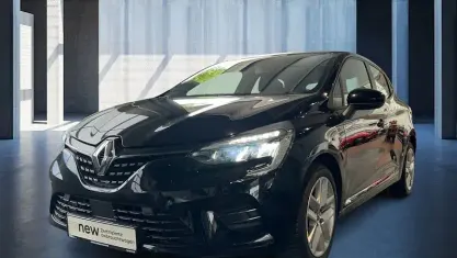 Gebraucht Renault Clio V SE 67 PS (49 kW) 2021 Schwarz Limousine