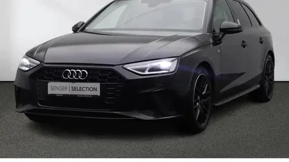 Mythosschwarz Gebraucht 2023 Audi A4 S-Line Kombi | 28.880 € (Guter Preis)