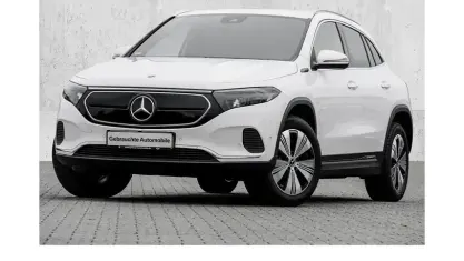 Gebraucht Mercedes EQA250 Progressive 139 kW (190 PS) 2022 Weiß SUV