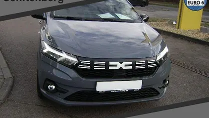 Gebraucht Dacia Sandero Journey 91 PS (66 kW) 2024 Grau schwarz Kleinwagen