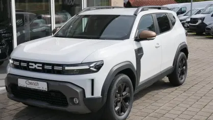 Neu Dacia Duster Extreme 122 PS (89 kW) 2026 Blanc glacier Limousine