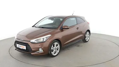 Gebraucht Hyundai i20 Style 101 PS (74 kW) 2016 Braun Coupé