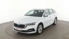 Weiß Gebraucht 2023 Skoda Octavia Style Kombi | 26.490 € (Guter Preis)
