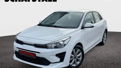 Gebraucht Kia Rio Vision 83 PS (61 kW) 2022 Weiß Limousine