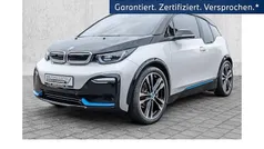 Weiß Gebraucht 2022 BMW i3 Comfort Edition Kleinwagen | 19.995 € (Fairer Preis)
