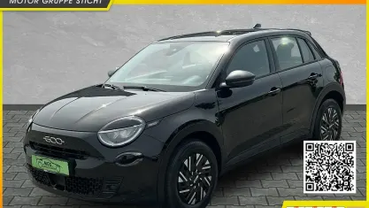 Gebraucht Fiat 600 101 PS (74 kW) 2025 Cinema schwarz SUV