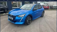 Blau/typ aussenverkleidung metal (metallic) Gebraucht 2021 Peugeot e-208 GT Kleinwagen | 17.360 € (Guter Preis)