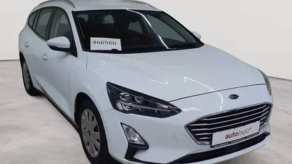 Gebraucht Ford Focus Cool & Connect 120 PS (88 kW) 2022 Frostweiß Kombi