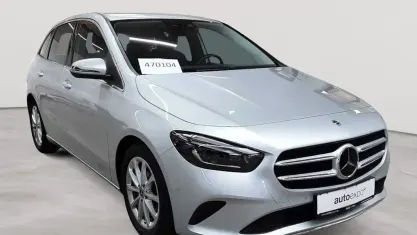 Gebraucht Mercedes B200 Progressive 163 PS (119 kW) 2021 Iridiumsilber metallic Kleinwagen