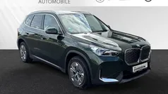 Sanremo green metallic Gebraucht 2024 BMW iX1 SUV | 37.690 € (Superpreis)