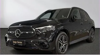 Unilack schwarz Gebraucht 2023 Mercedes GLC300 AMG line SUV | 58.880 € (Fairer Preis)