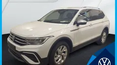 Weiß Gebraucht 2024 VW Tiguan Allspace Life SUV | 34.580 € (Superpreis)