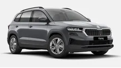 Grau Gebraucht 2024 Skoda Karoq Selection SUV | 30.895 € (Guter Preis)