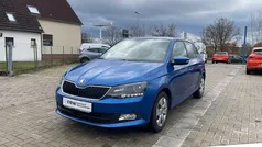 Raceblau metallic, raceblau metallic (blau) Gebraucht 2016 Skoda Fabia Joy Kleinwagen | 9.490 € (Fairer Preis)