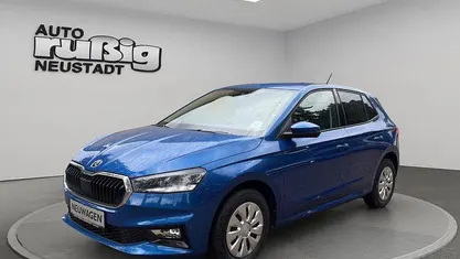 Raceblau metallic Neu 2025 Skoda Fabia Selection Limousine | 20.450 € (Fairer Preis)