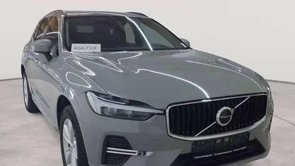 Gebraucht Volvo XC60 Core 197 PS (144 kW) 2023 Vapour grey SUV