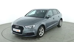 Grau Gebraucht 2016 Audi A3 Comfort Limousine | 16.430 € (Fairer Preis)
