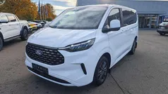 Gebraucht 2024 Ford Tourneo Custom Titanium Van / Kleinbus | 59.700 € (Fairer Preis)