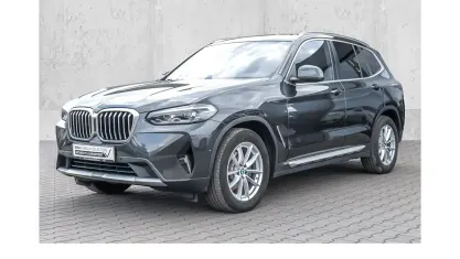 Gebraucht BMW X3 Sport Line 190 PS (139 kW) 2022 Grau SUV