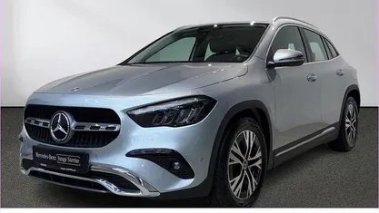 Gebraucht Mercedes GLA200 Progressive 163 PS (119 kW) 2024 SUV