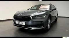 Grey metallic Gebraucht 2024 Skoda Superb Selection Kombi | 33.800 € (Fairer Preis)